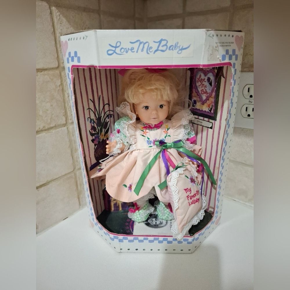 Vintage 1996 Horsman Jillian Love Me Baby Baby Doll